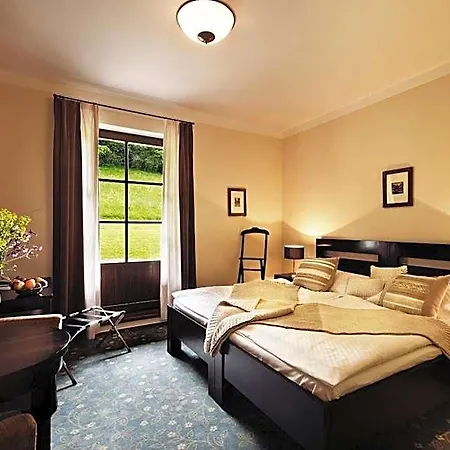 Hotel Annin Annín