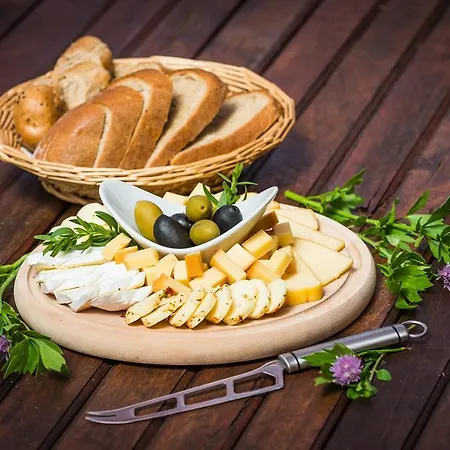 Hotel Annin ホテル Annín