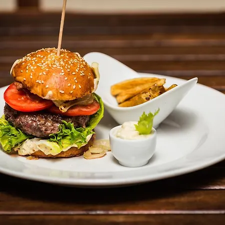 ホテル Hotel Annin Annín